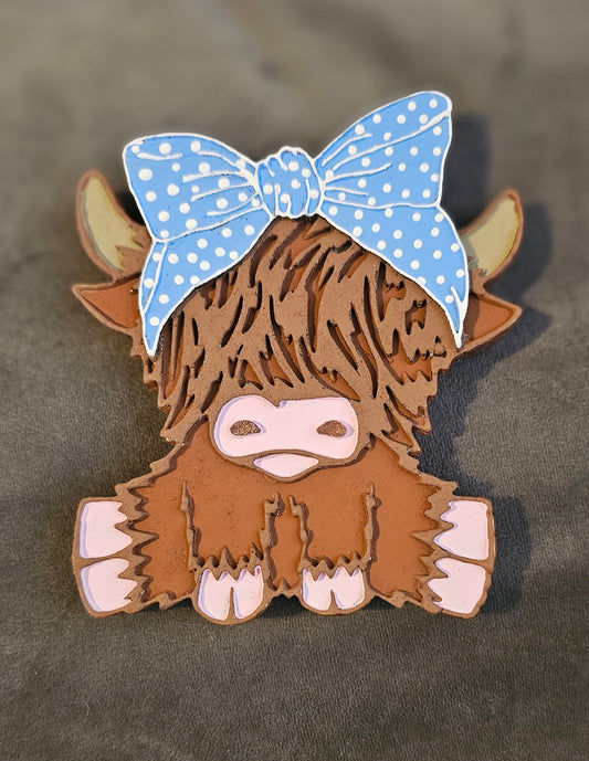 Highland Cow with Bow Freshie